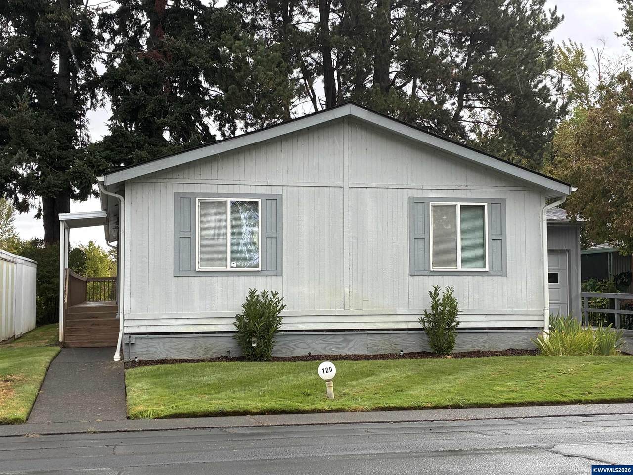 3100 Turner #120 - Photo 1