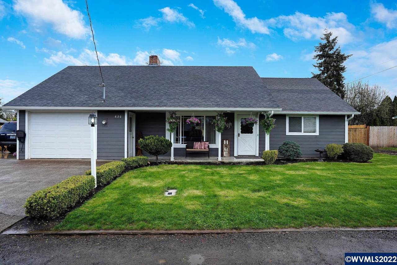 620 Church St - Photo 1