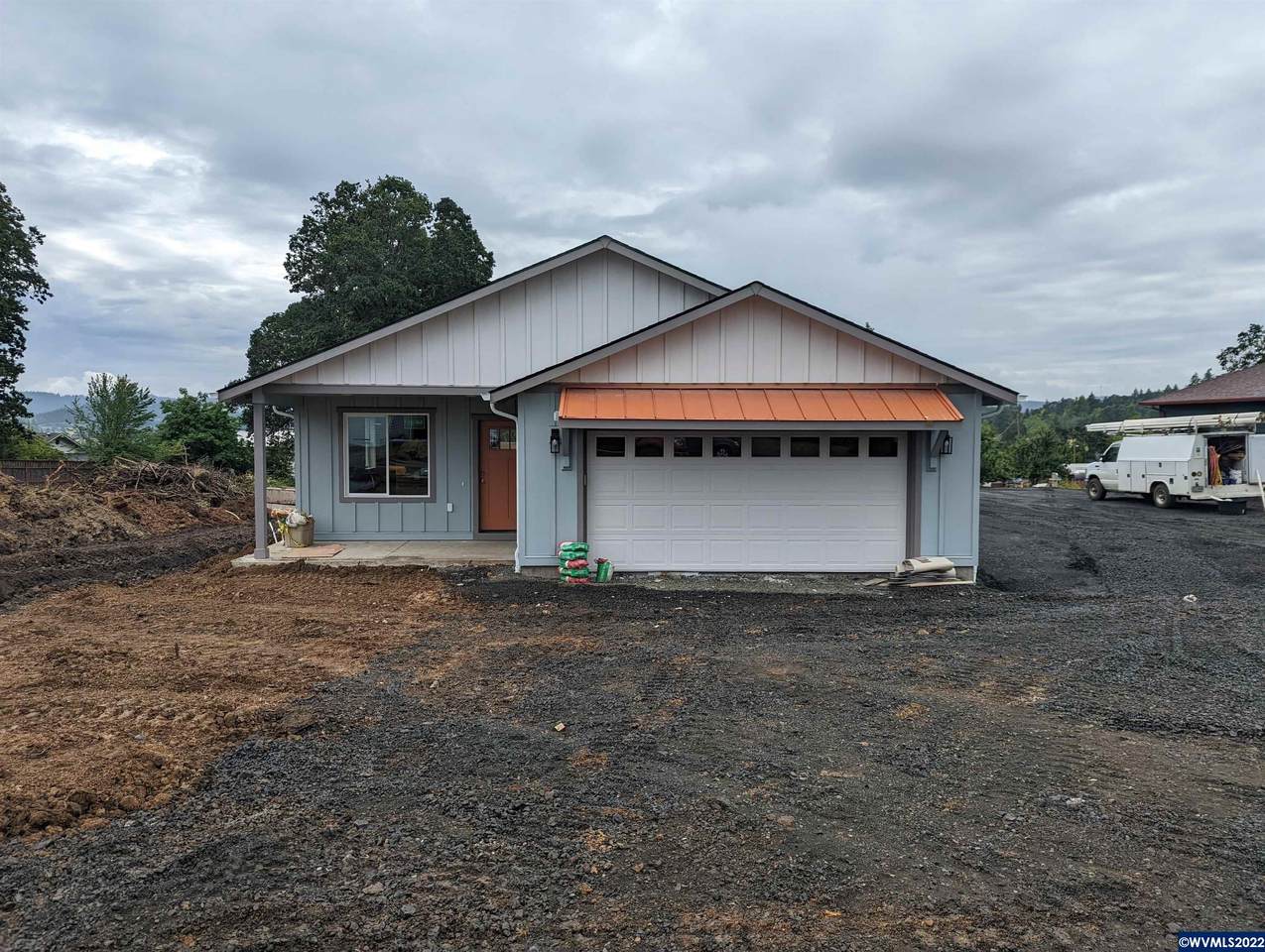 1163 Cherry St - Photo 1