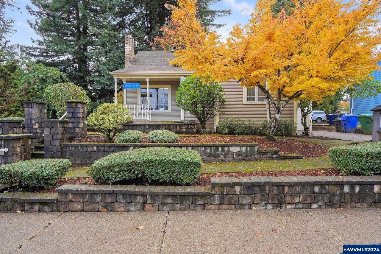 1230 Fairview - Photo 1