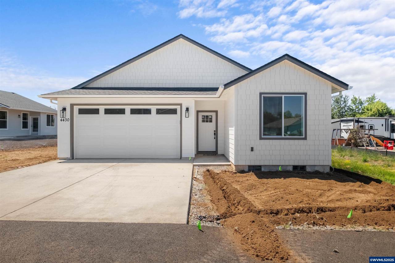 4430 Knotty Pine Ct - Photo 1