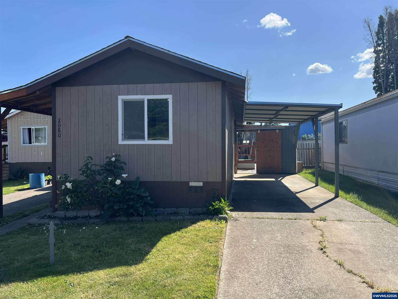 2080 Kennedy - Photo 1