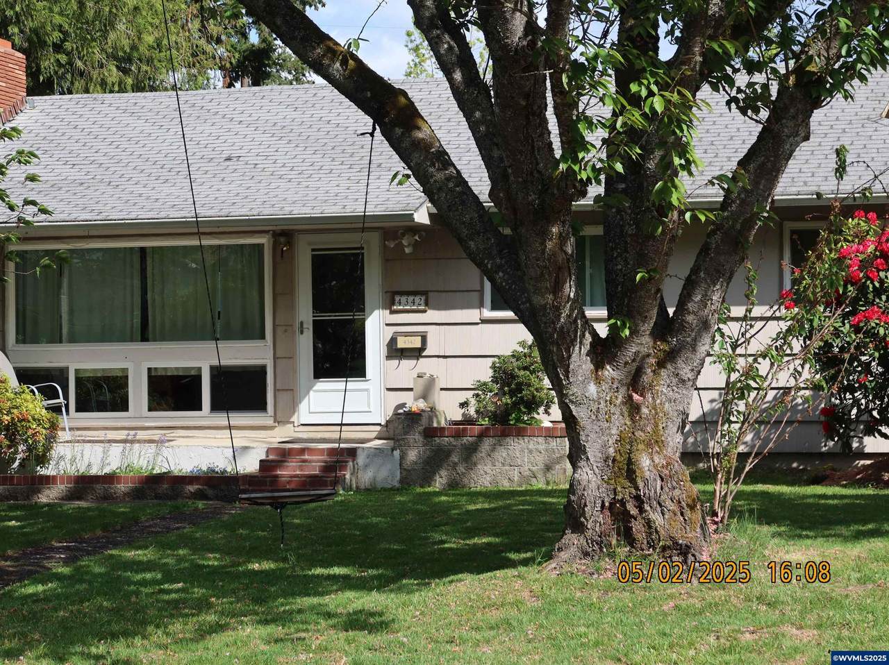 4342 Mckay Dr - Photo 1