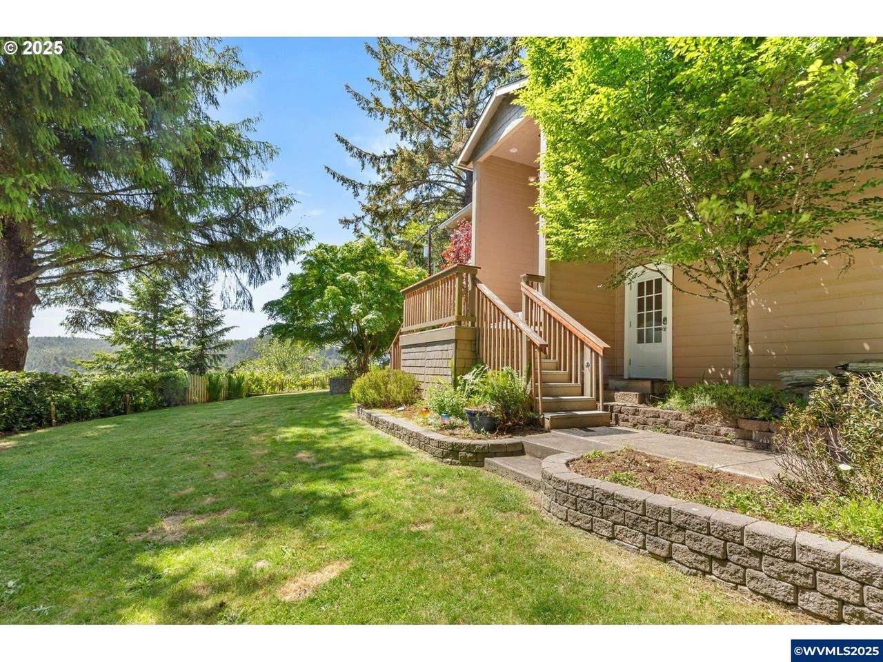 579 Schooner Creek Rd - Photo 1