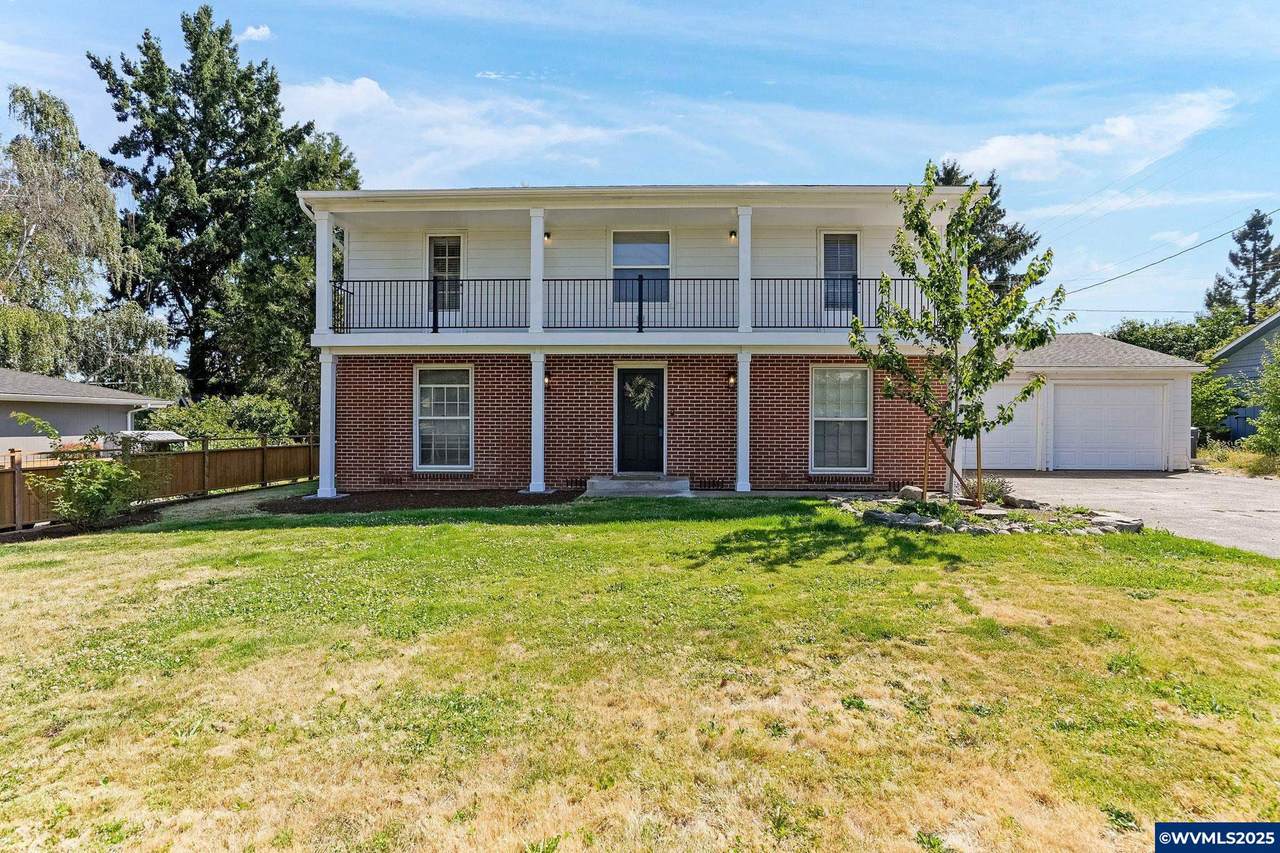 6290 Trail Av - Photo 1