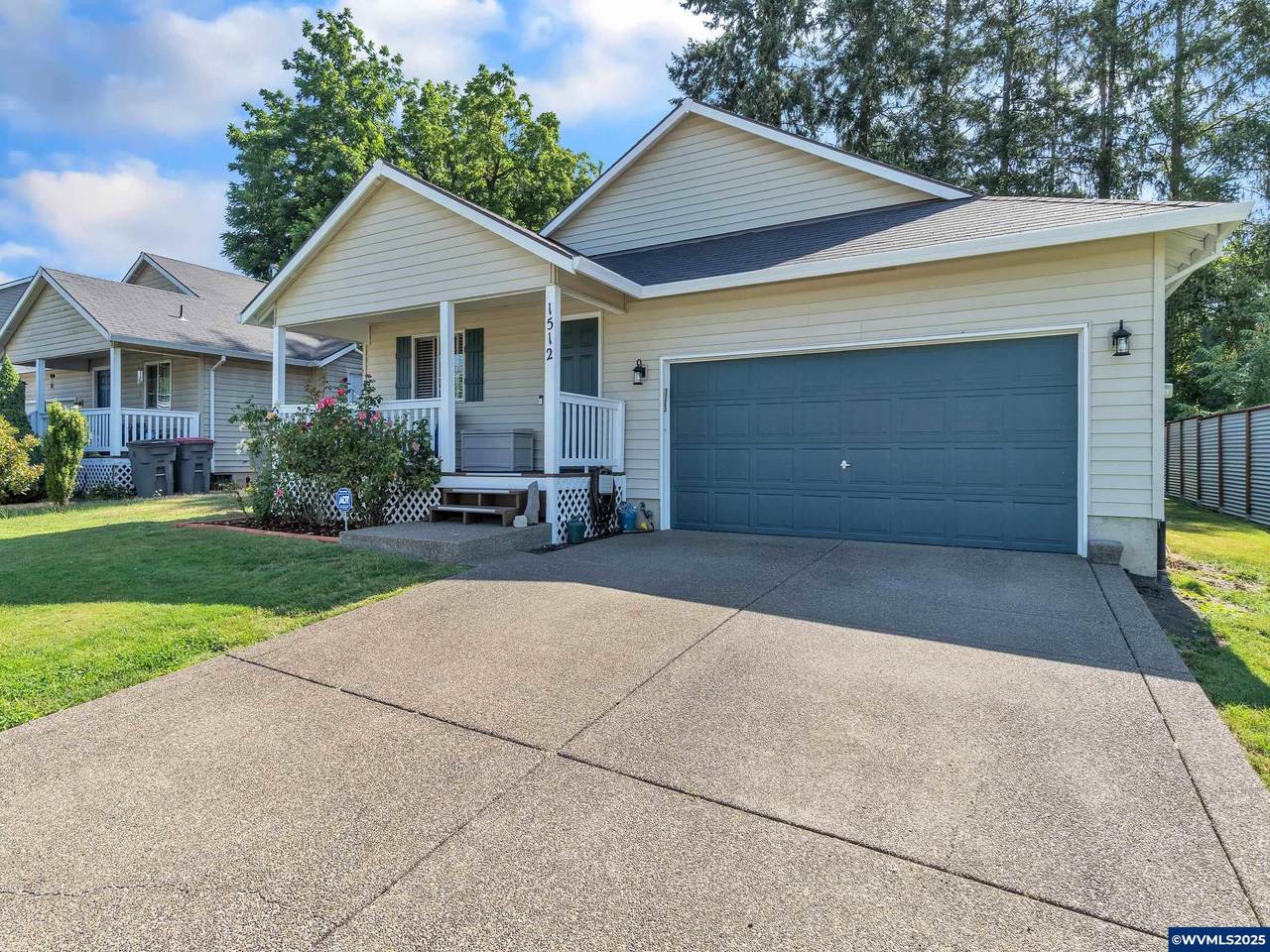 1512 Washington St - Photo 1