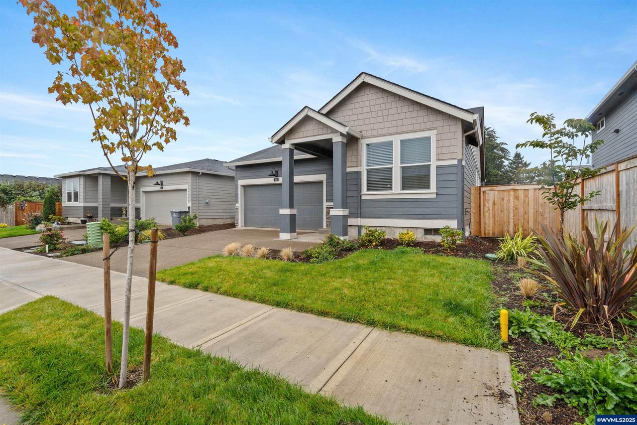 500 Stafrin St - Photo 1