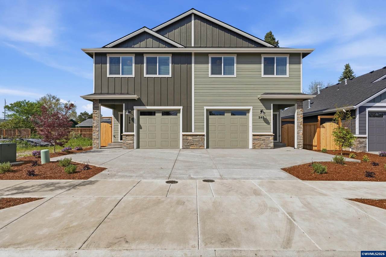 235 Jensen Av - Photo 1