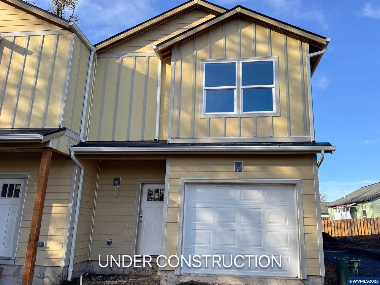 1531 11th Av - Photo 1