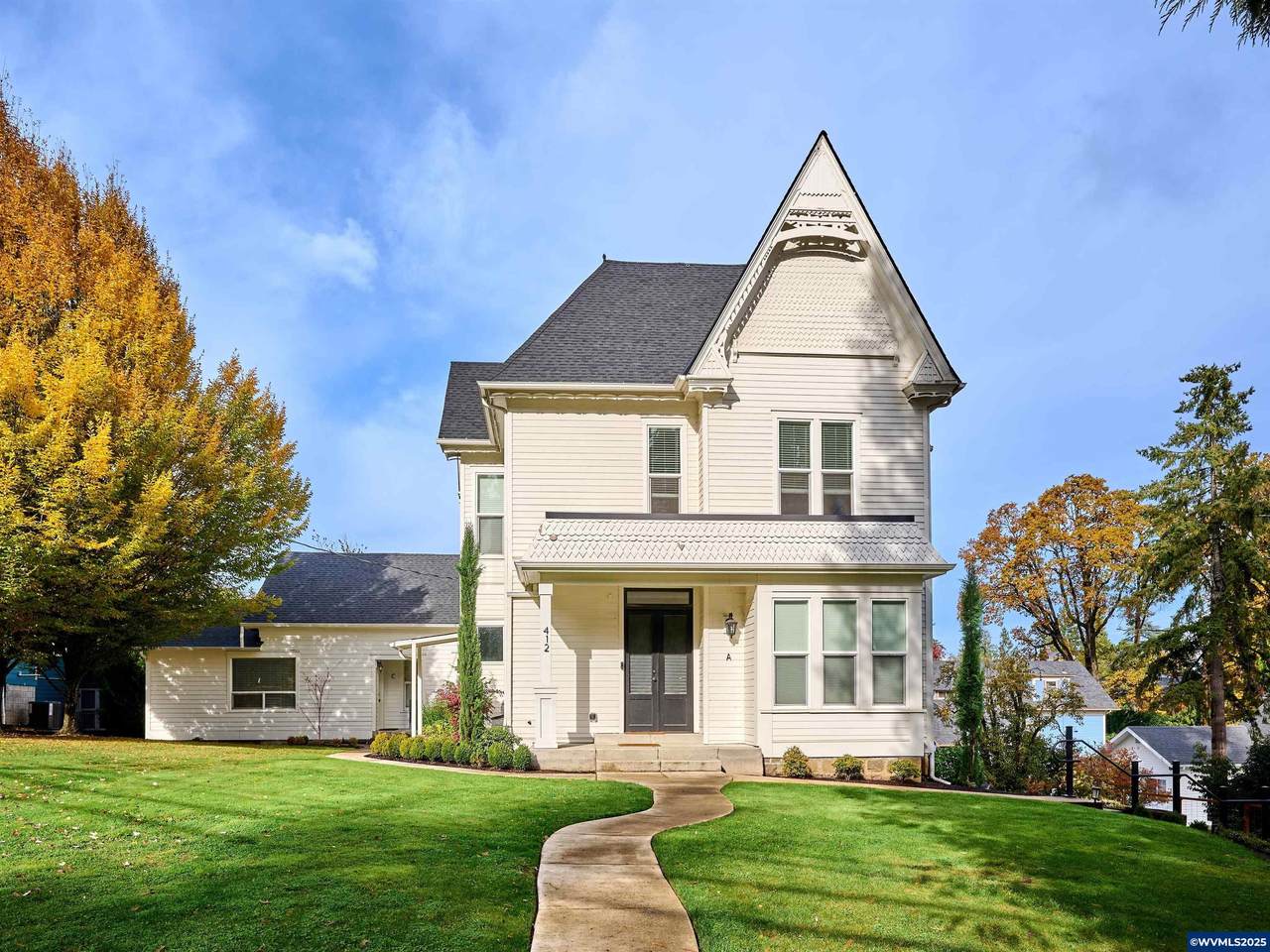 412 Main St - Photo 1