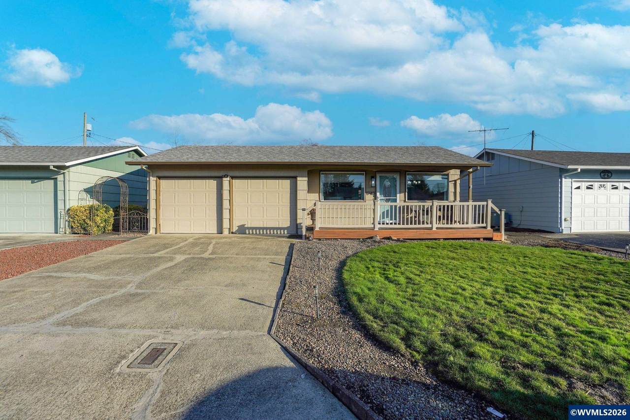 1740 Jansen Wy - Photo 1