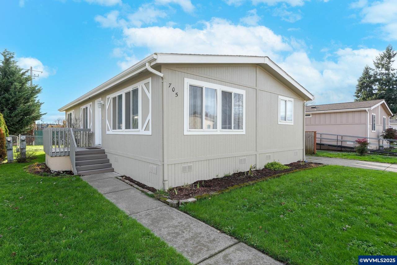 705 Stafford - Photo 1