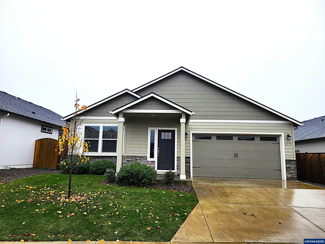 2798 Essex Av - Photo 1