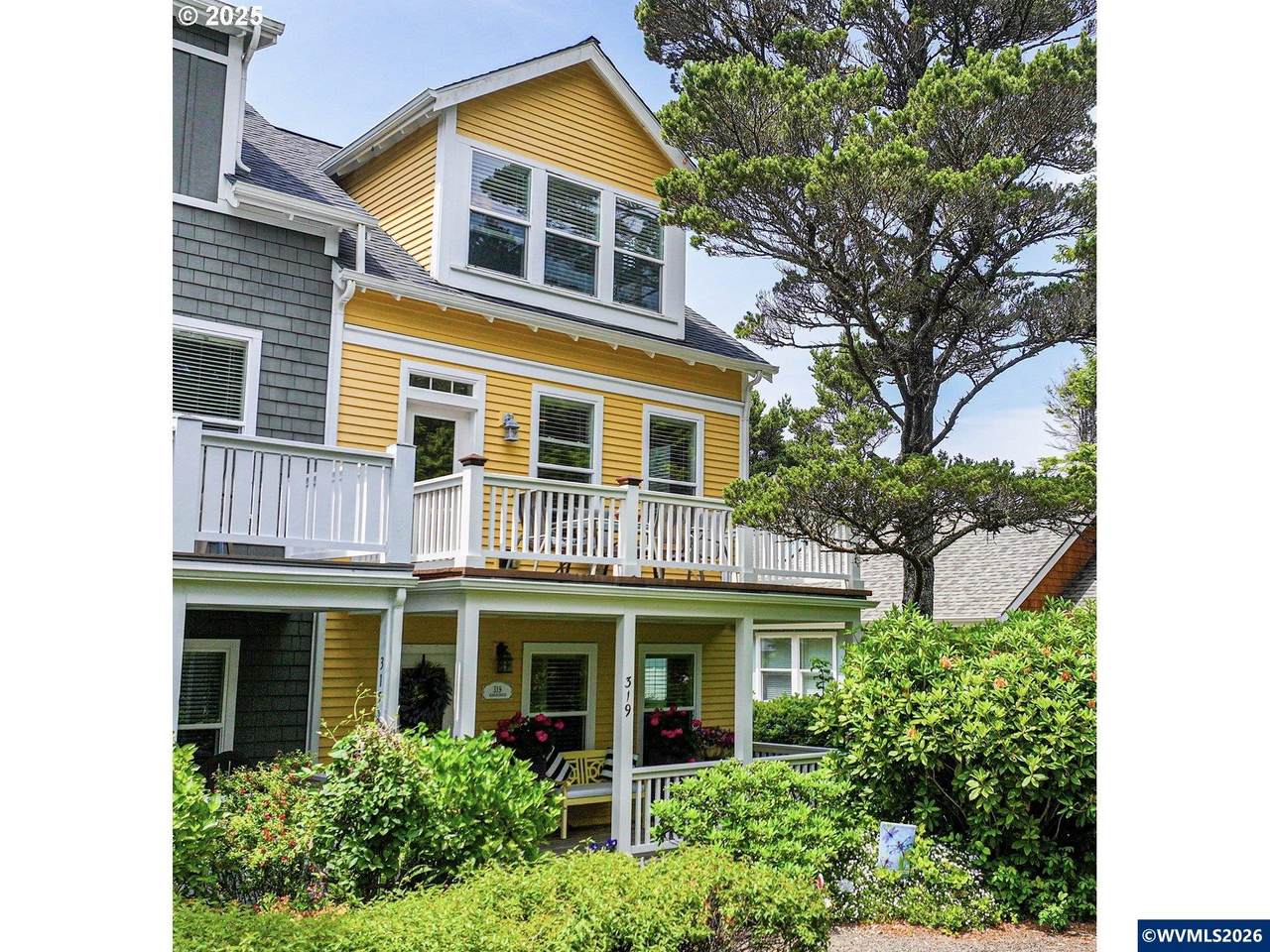 319 Kinnikinnick Wy - Photo 1