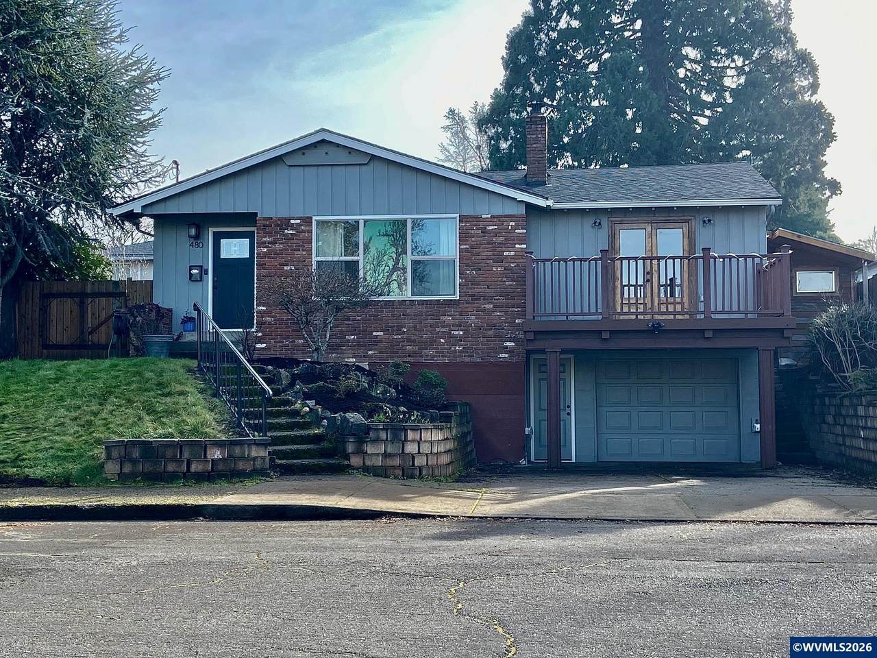 480 Ohmart Av - Photo 1