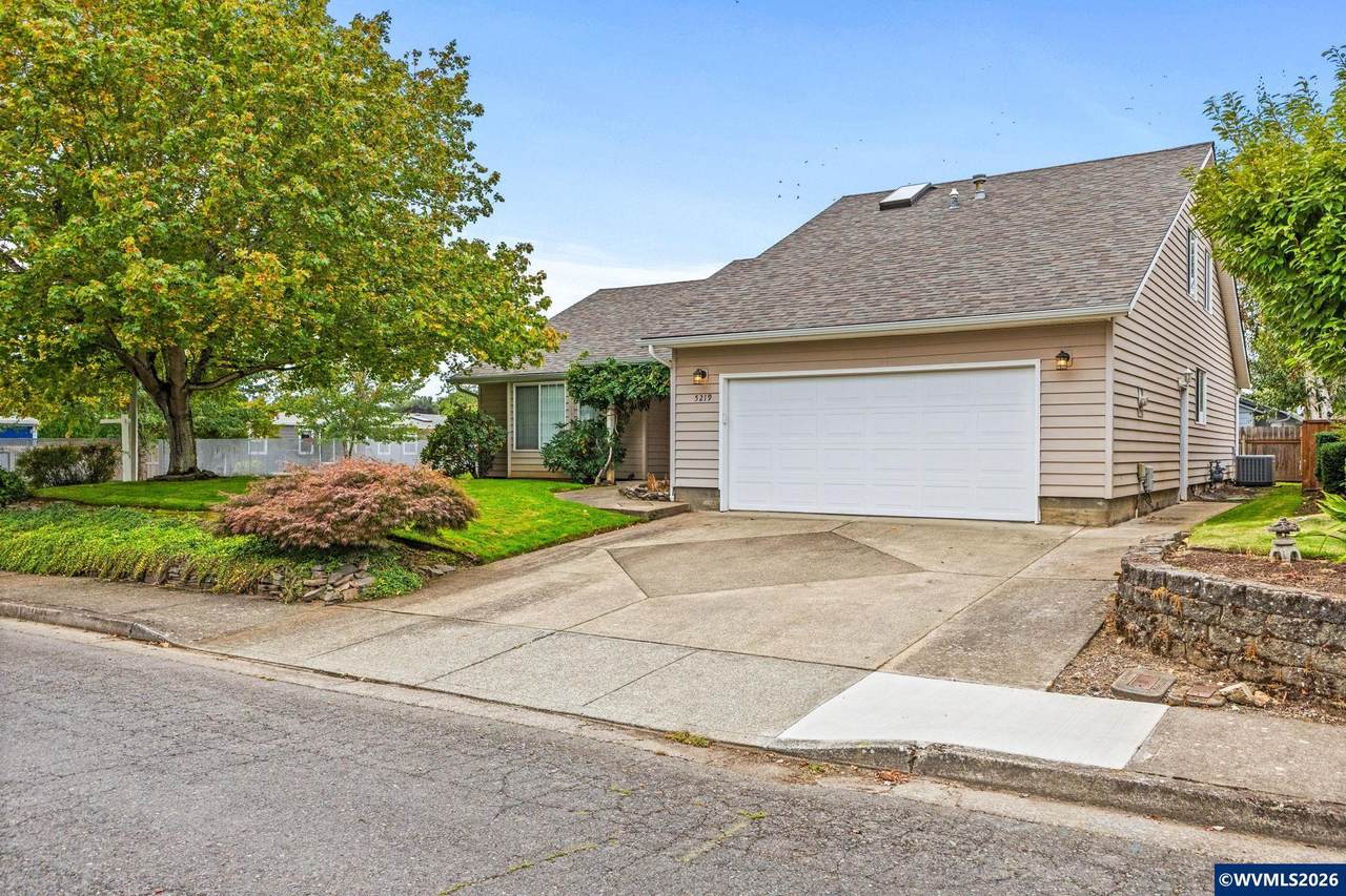 5219 Spring Leaf Ct - Photo 1