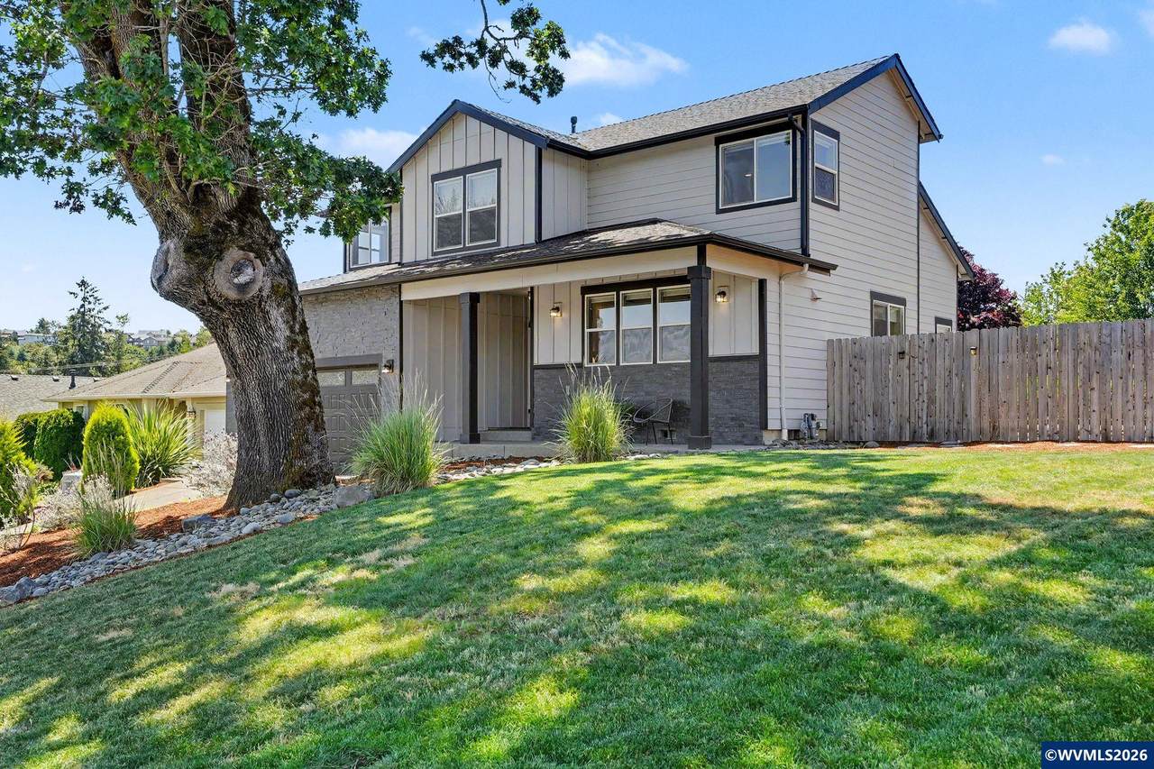 1375 Titan Dr - Photo 1