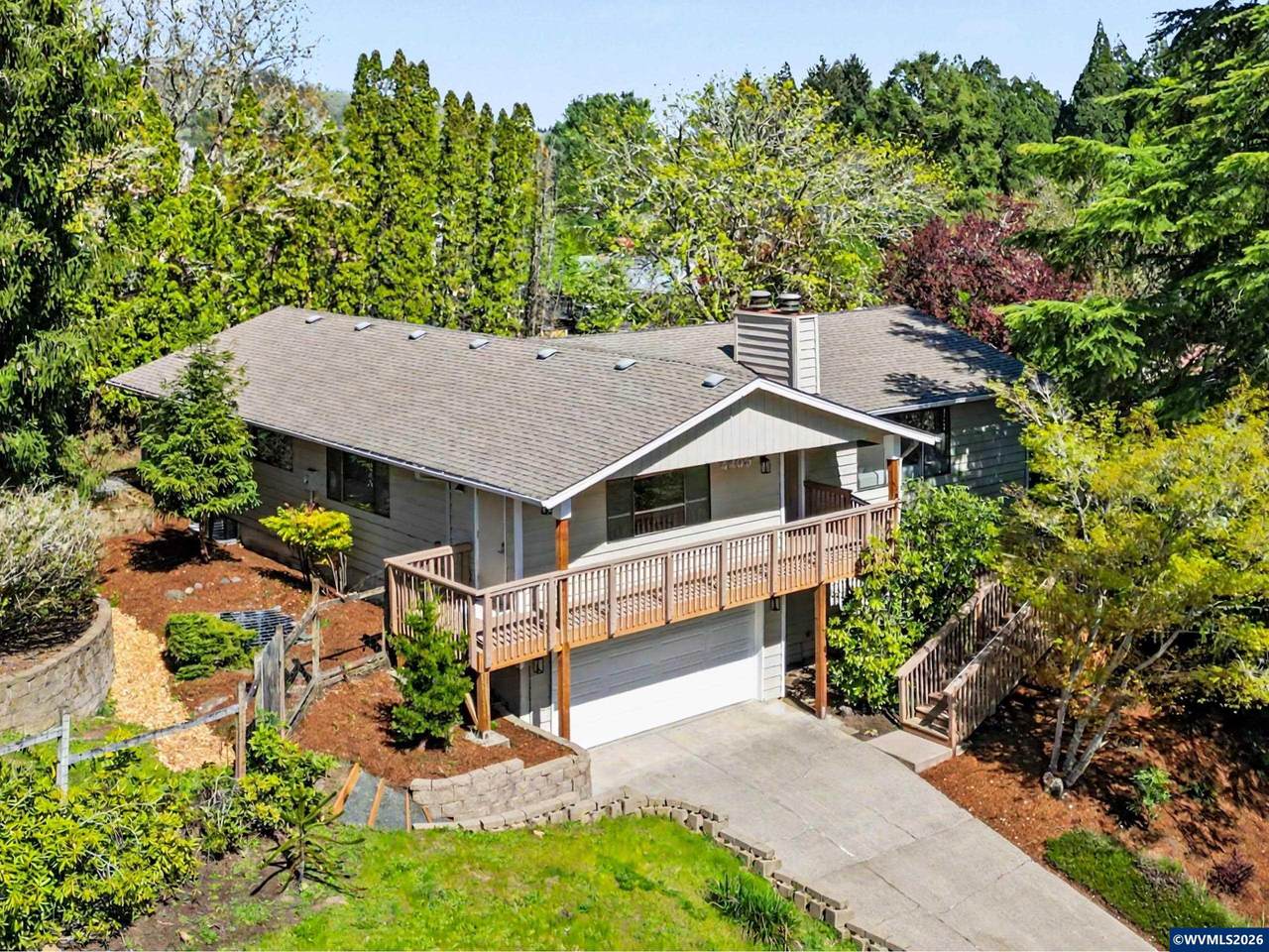 4405 Queens Av - Photo 1