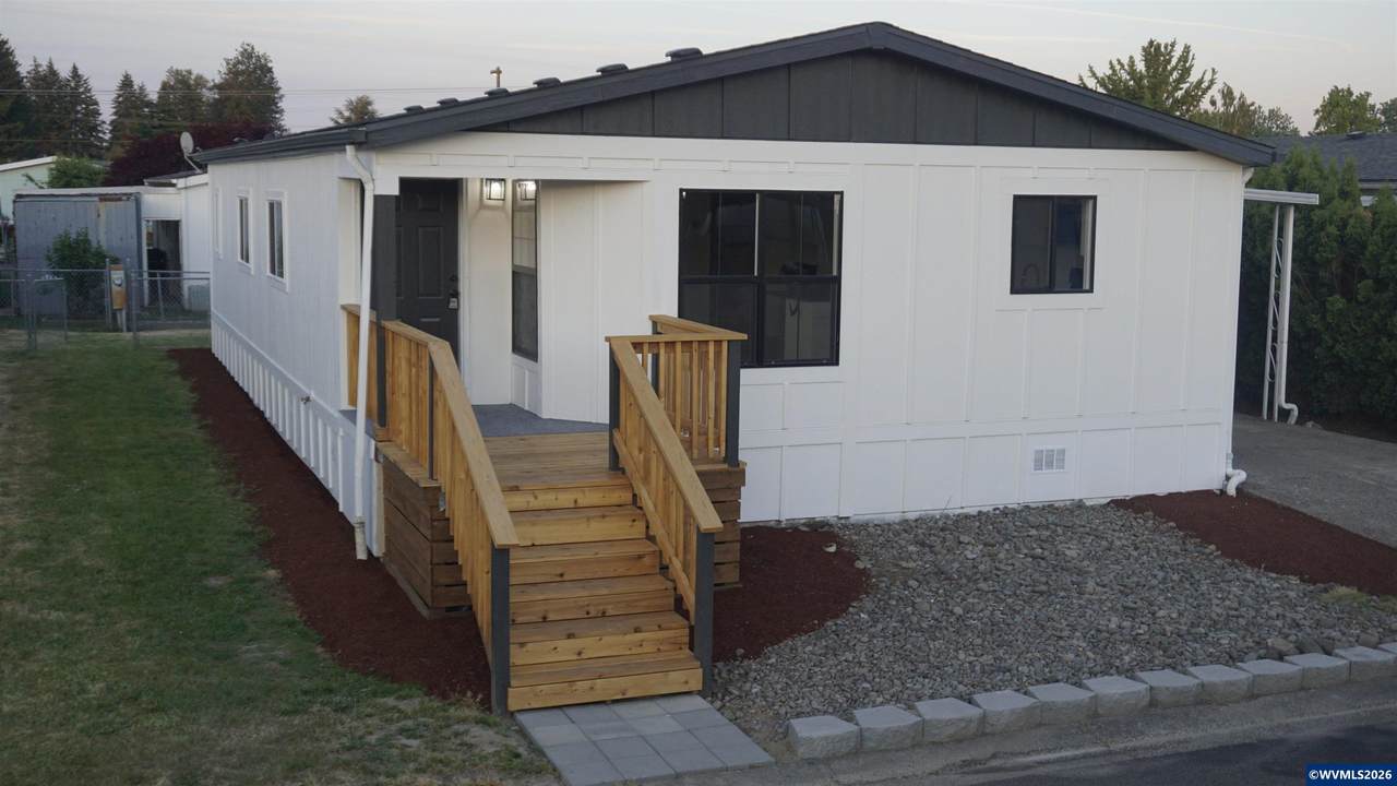 2728 Shellyanne - Photo 1