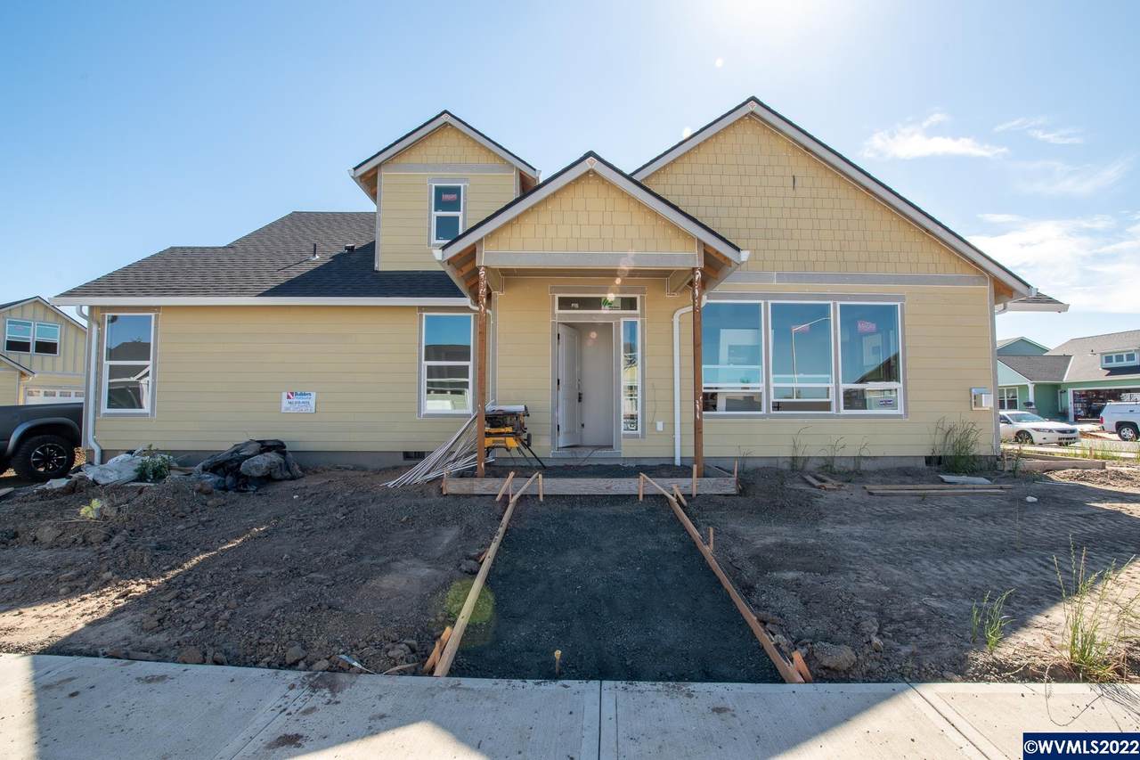1295 11th St - Photo 1