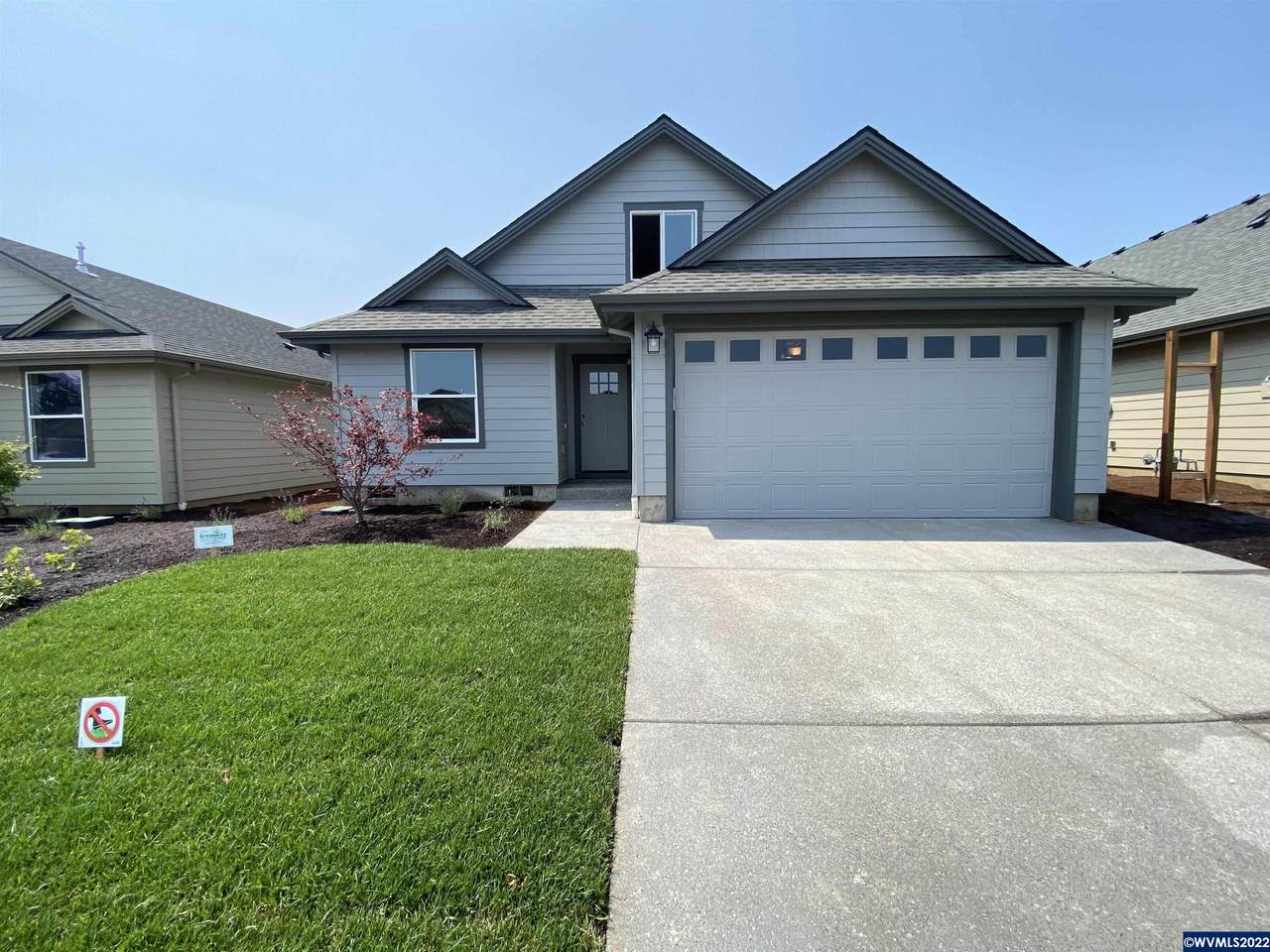 413 Ray St - Photo 1