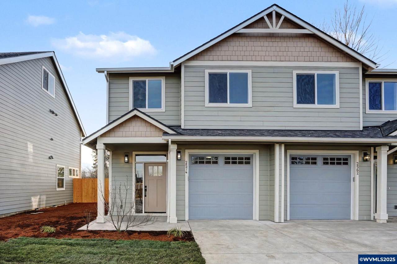 2574 Promise Wy - Photo 1