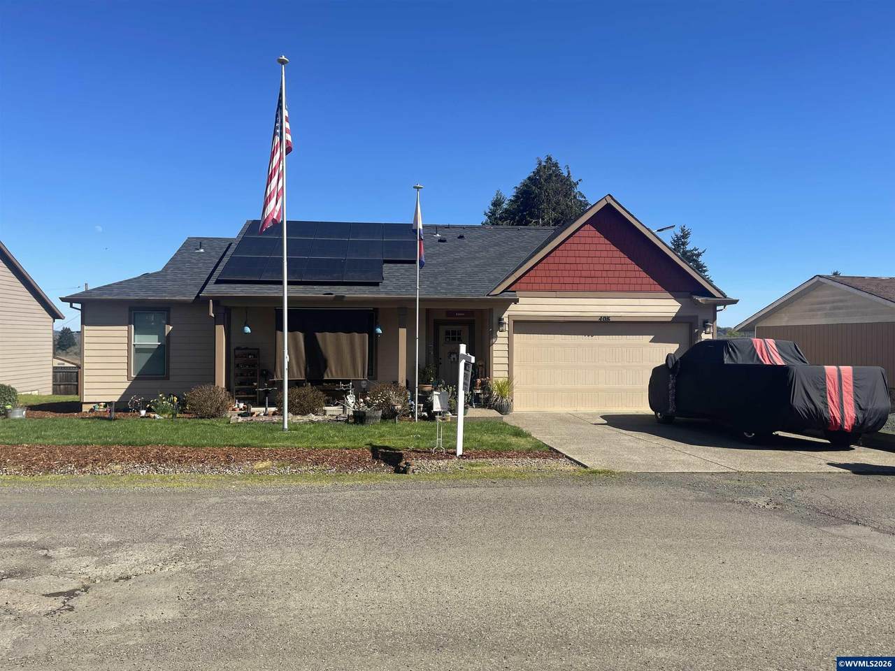 408 Oak St - Photo 1