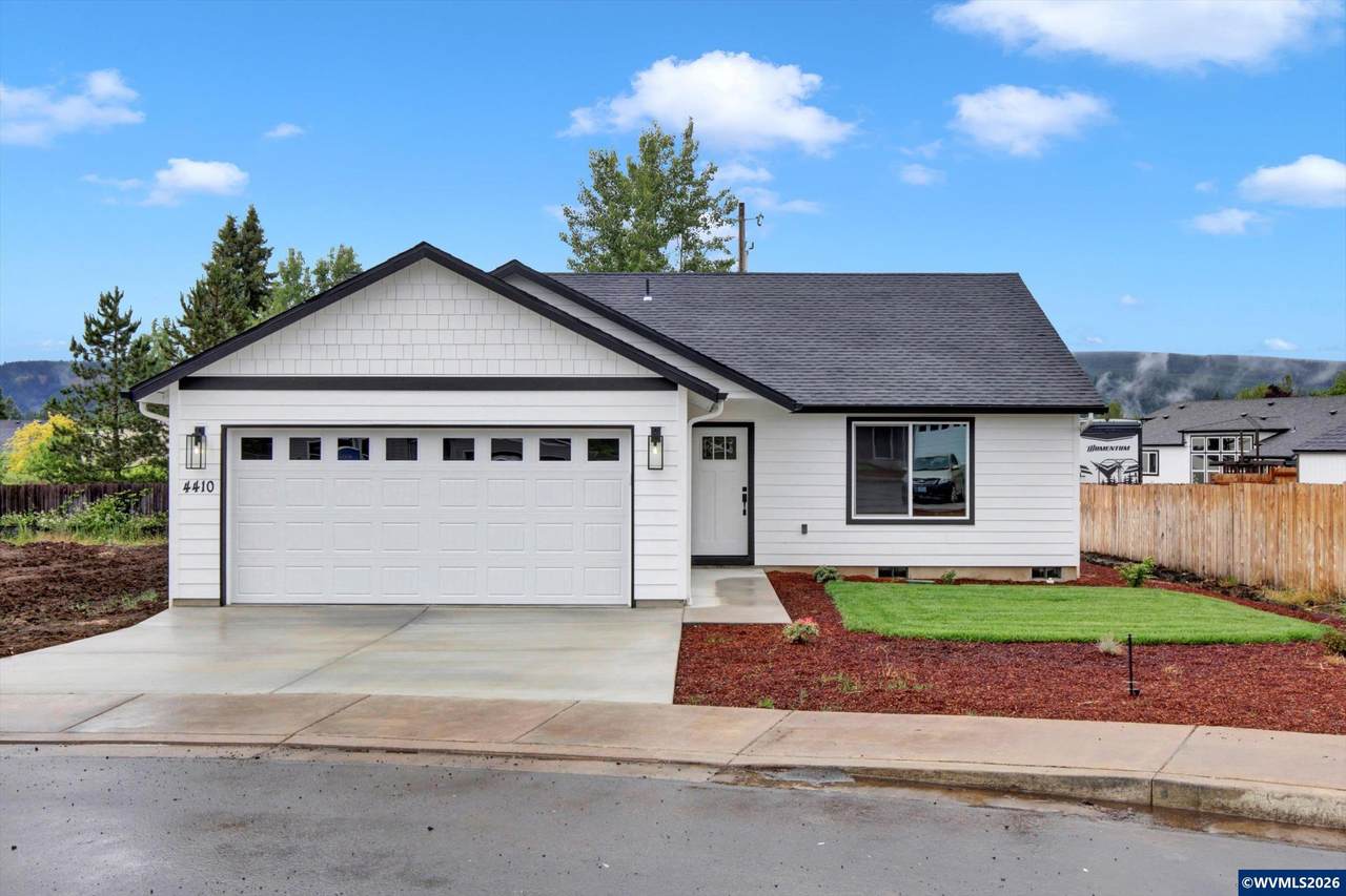 4410 Knotty Pine Ct - Photo 1