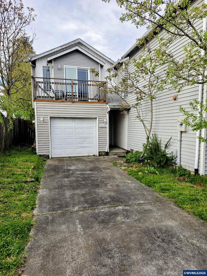 9607 Center Ct - Photo 1