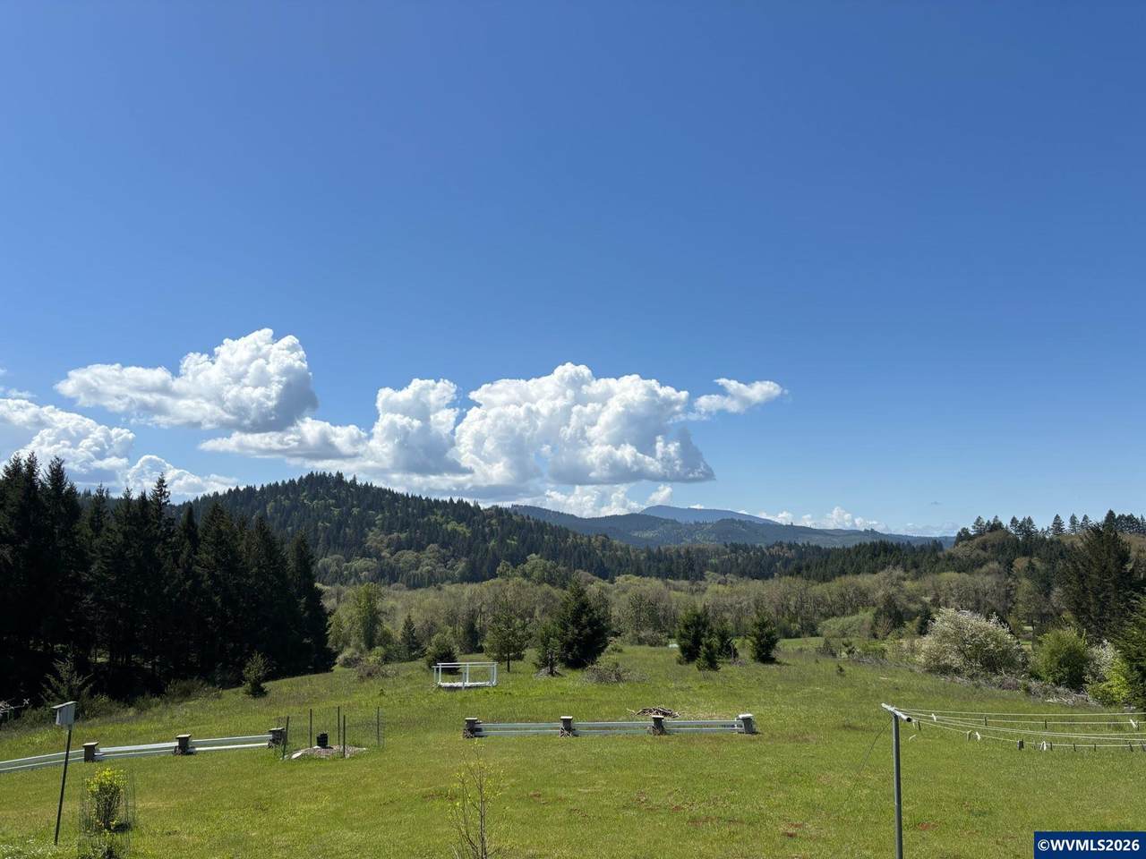 https://bt-photos.global.ssl.fastly.net/salem/1280_boomver_4_835048-2.jpg