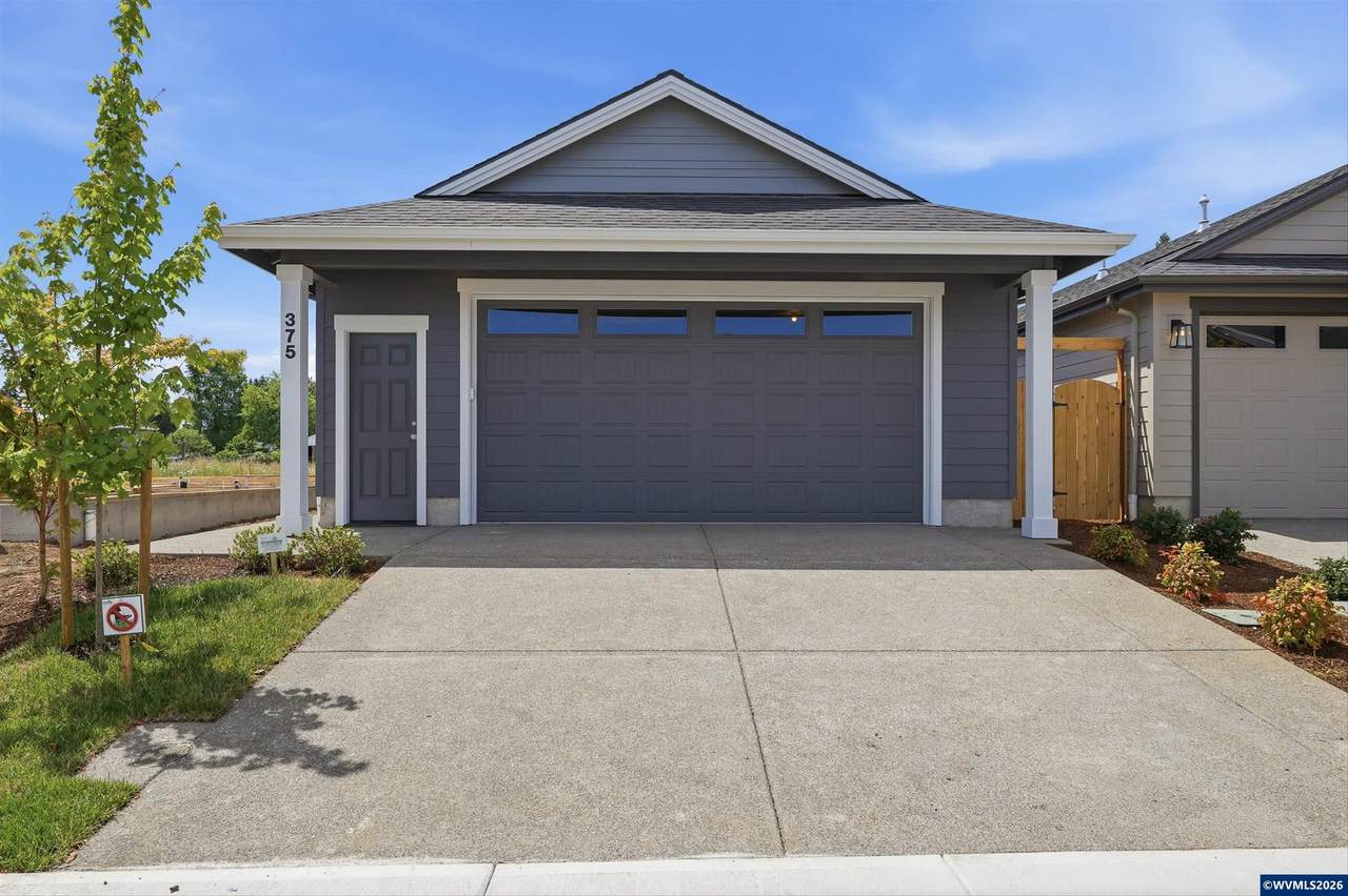 375 Shetterly Dr - Photo 1
