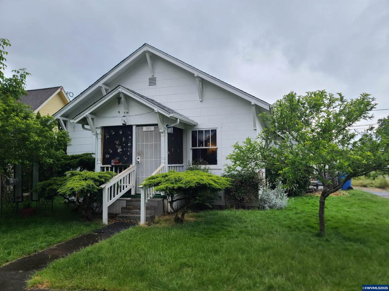 505 18th St - Photo 1