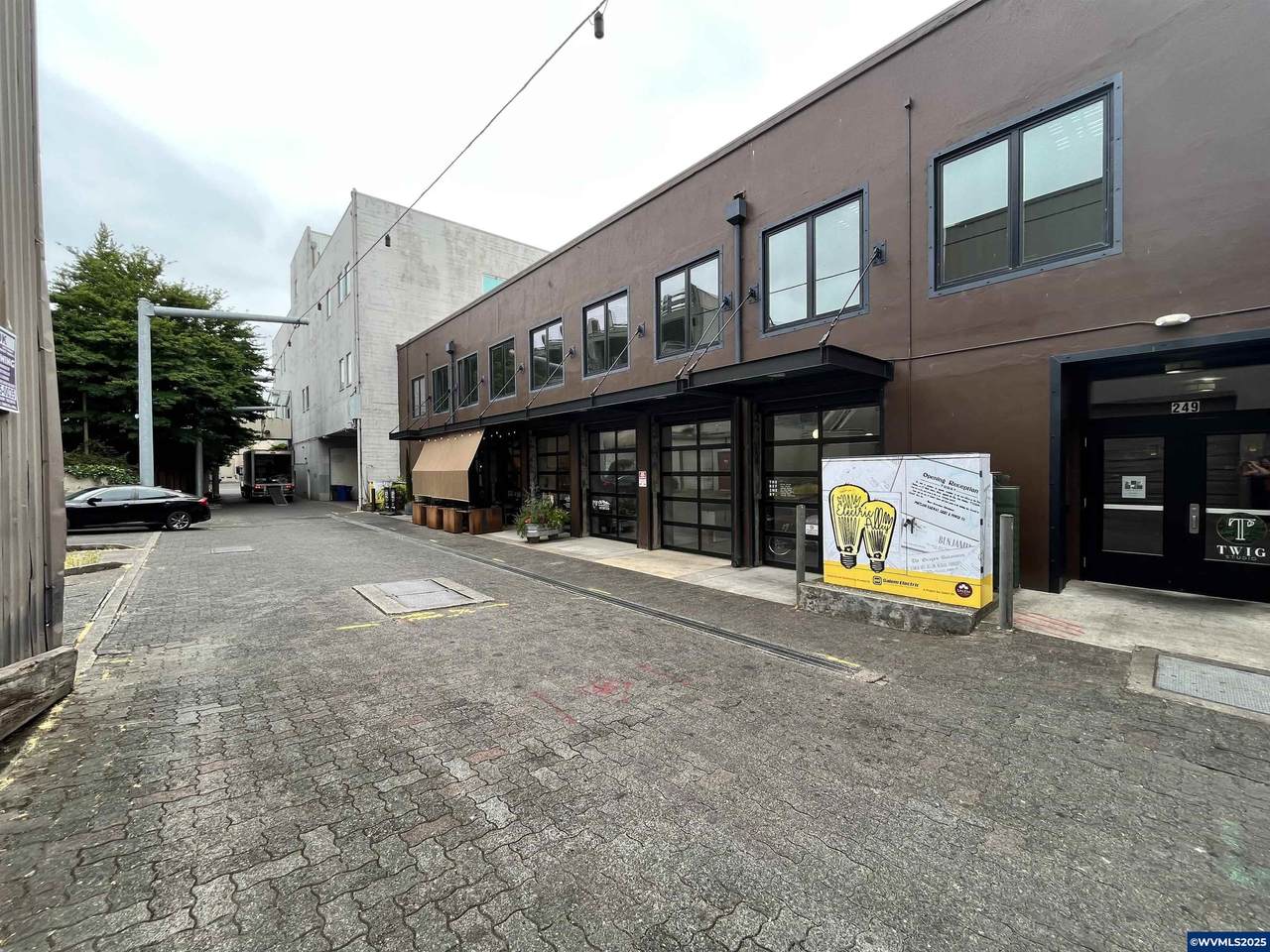 249 Liberty #B30 - Photo 1