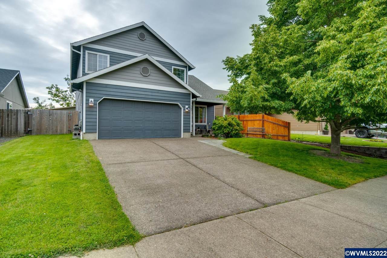 757 Griffin Dr - Photo 1