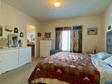 200 Market - Photo 13