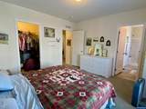 200 Market - Photo 14