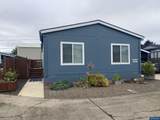 200 Market - Photo 23