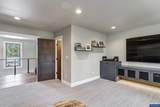 212 Kurth Meadow Av - Photo 43