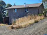 1429 Center St - Photo 3