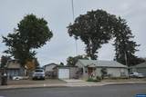 620 23rd St - Photo 4