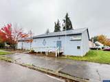 240 Washington - Photo 1