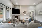 920 Highland Dr - Photo 13