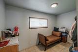 1329 Baker St - Photo 17