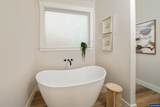 735 Jordan Elizabeth Av - Photo 43