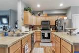 1924 Brookvale Av - Photo 15