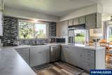 8668 Stayton Rd - Photo 8