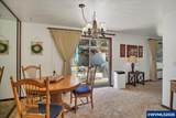 1148 Karen Wy - Photo 11