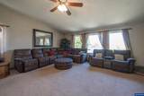 39042 Mount Hope Dr - Photo 16