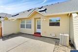340 College St - Photo 37