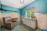 7095 Country Club Dr - Photo 11